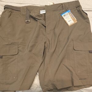 Columbia Tan Cargo Shorts Outdoor Casual